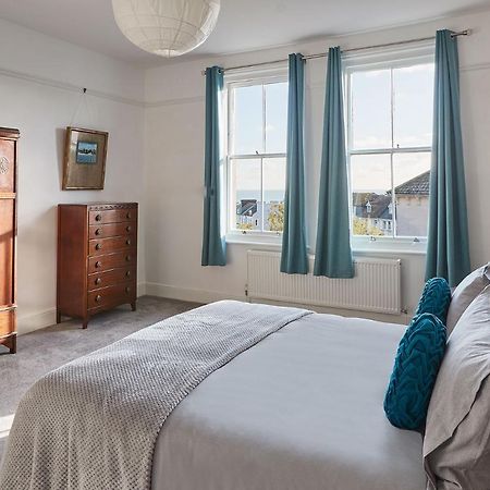 Beautiful Sea View Apartment In St Leonards On Sea Exterior photo