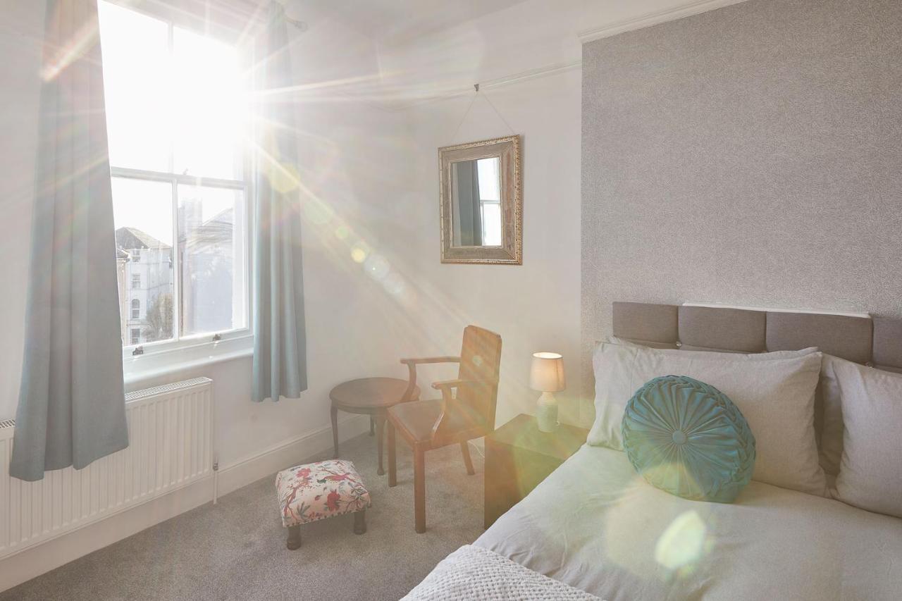 Beautiful Sea View Apartment In St Leonards On Sea Exterior photo