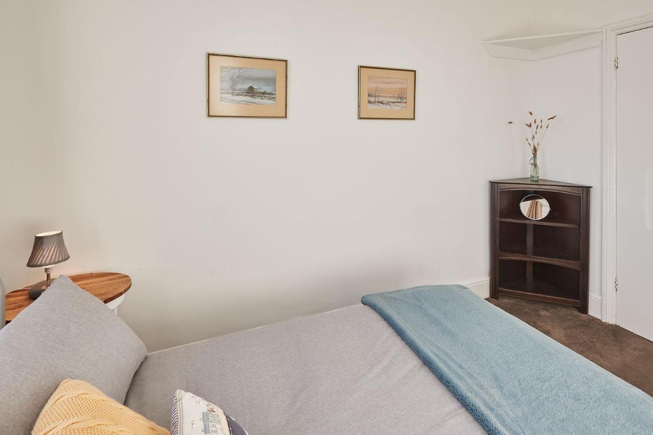 Beautiful Sea View Apartment In St Leonards On Sea Exterior photo